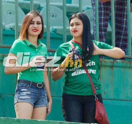 ¡Bellísimas! El Clásico entre Marathón y Real España se llena de lindas chicas