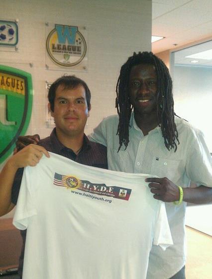 Se me caen las lágrimas: es costarricense, no recibe salario y está a punto de ir al Mundial 2026 con otra selección de Concacaf