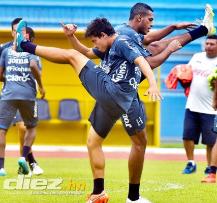 La Selección de Honduras entrena a tope, previo a su amistoso contra Mexico