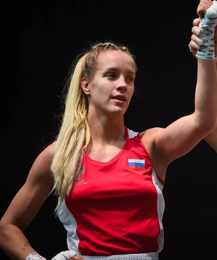 París 2024: una campeona rusa desafió a Imane Khelif y le recuerda cuando la noqueó en 2023