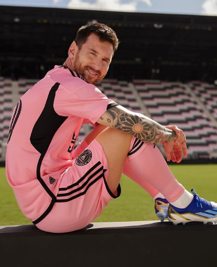 Se volvió a enfrentar a Messi en la MLS y el argentino le confiesa: “Me dijo que el PSG era una mie***”