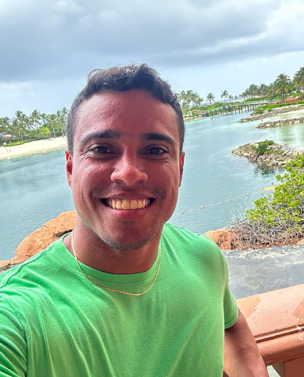 Le ganó un prestigioso premio a Messi y quiere venderlo para poner este particular negocio: “Ya estoy en la historia”