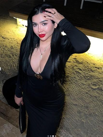 Jugador extranjero de la Liga Nacional se fue de vacaciones a Roatán y su novia deslumbró en la playa