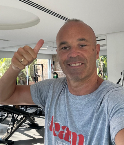 La “pesadilla” de Iniesta a sus 40 años: sufrió su primer descenso y la decisión que estaría por tomar