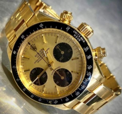 Pasó a ser millonario vendiendo relojes tras jugar con Cristiano Ronaldo y retirarse a los 24 años&nbsp;&nbsp;