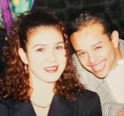 Sin máscara: Rey Mysterio muestra su cara oculta por amor y sorprende a los fanáticos de la WWE