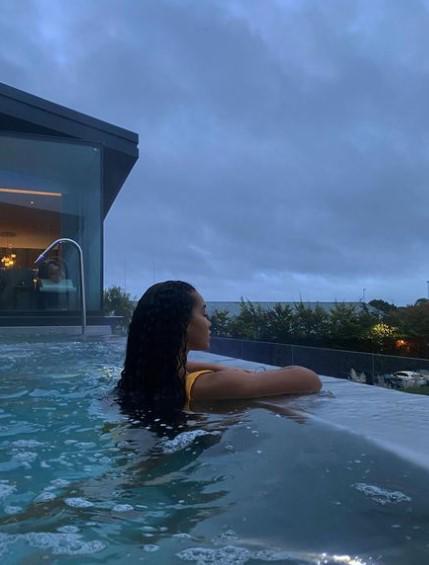 Keyrol, hijo de Maynor Figueroa, presume a su bella novia Gisele en las redes sociales: “Mi amor”