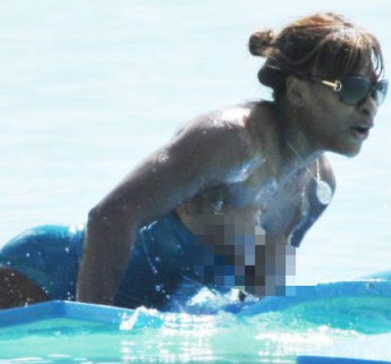 Descuidos y fotos de Serena Williams que subieron la temperatura dentro y fuera de la cancha