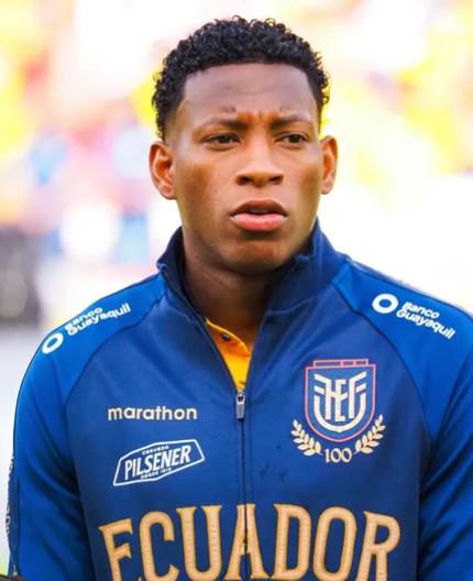 Jugará el Mundial y provocó un escándalo en Brasil por su vida fuera de las canchas: En qué lío me metí