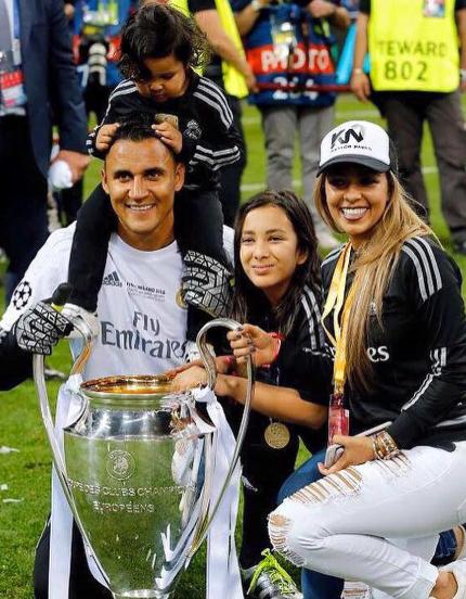 Keylor Navas no llega solo: así es Andrea Salas, la ‘bomba’ tica que abandonó su carrera y estará en Argentina