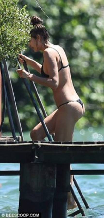 FOTOS: Las candentes vacaciones de Irina Shayk y Bradley Cooper