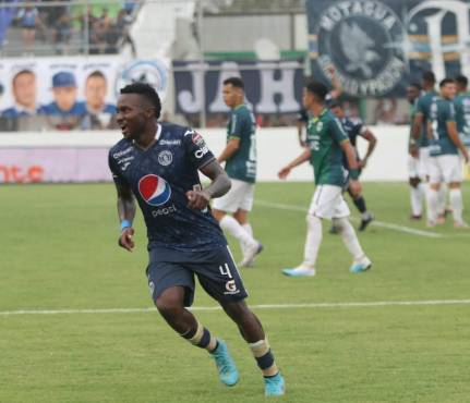 Motagua sigue penando y dejando muchas dudas de cara al repechaje; Marathón le empató de visita jugando con 10