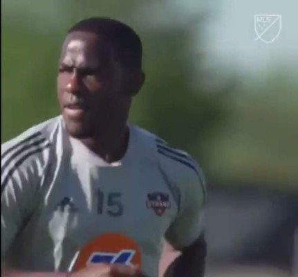 ¡Los hondureños llegaron con mascarilla! El regreso de los clubes de la MLS a los entrenos