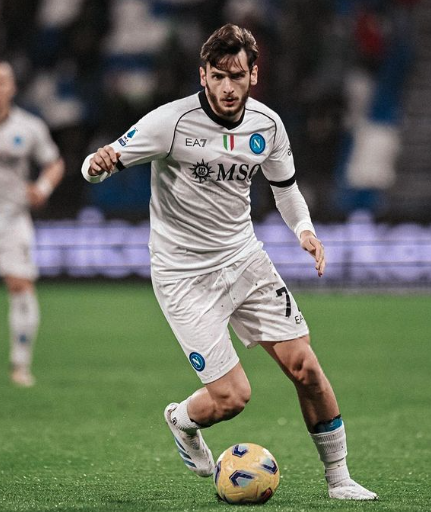 Una figura quiere irse al Barcelona: cuesta 117 millones y espera la llamada de Xavi y Laporta