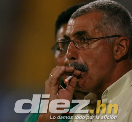 Las 15 fotos de Keosseián, el 'Freddie Mercury' que lleva el ADN verdolaga