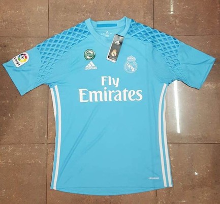 Las nuevas camisetas de los clubes de Europa para la temporada 16/17