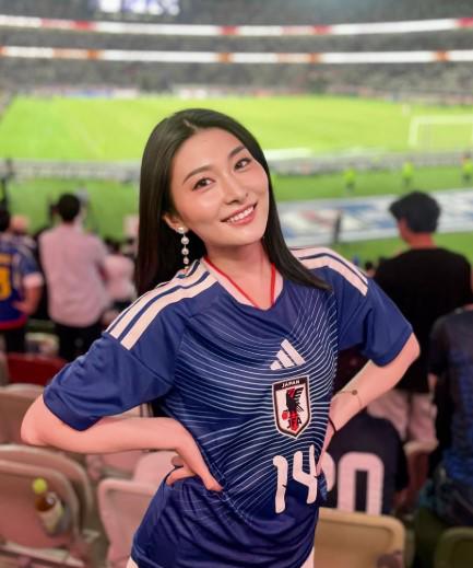 ¿Quiénes son? Las preciosas aficionadas que enamoran en el Mundial 2026