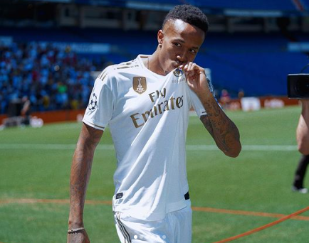 Militao presenta oficialmente a su nueva novia... ¡y la inesperada reacción de su ex!