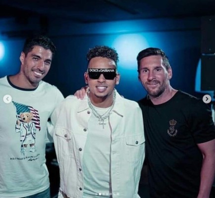 Con bella compañía: La memorable fiesta en Ibiza de Messi, Luis Suárez, Fábregas y Jordi Alba