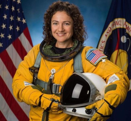 Coronavirus: La linda astronauta que encontrará un planeta transformado cuando vuelva a la Tierra