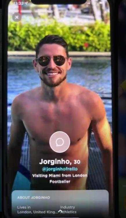 Infiel: “Cazan” a crack del Chelsea en una app de citas mientras disfruta de unas vacaciones sin su novia