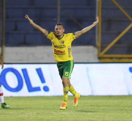 RUMORES Y FICHAJES: Roby Norales al extranjero y Jorge Claros se quedaría en Costa Rica