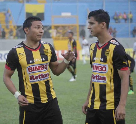 ¿Qué pasa en Real España? Llegaron como figuras y bajaron su rendimiento inexplicablemente