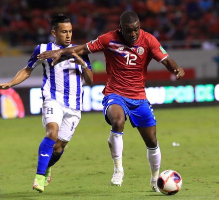 Romell Quioto dejando tendido a Navas, la reacción de Luis Suárez ante la pedida de su salida y la alegría tica