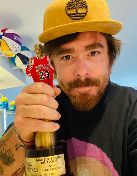 Así es Migue Granados: besó a Messi, se burló de su tatuaje y lo puso nervioso con esta pregunta picante