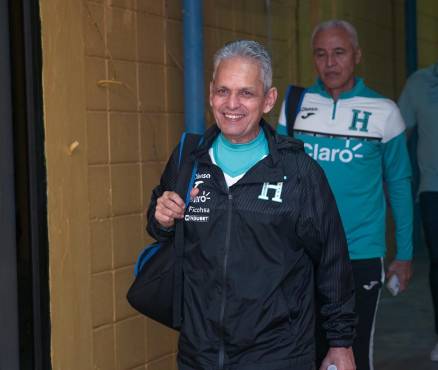 Rueda adelanta dos bajas ante México, la decisión de jugar en San Pedro Sula y lo que reveló de Yustin Arboleda