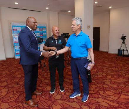 Reinaldo Rueda sostuvo una amena charla con Diario DIEZ de cara al debut en las eliminatorias.