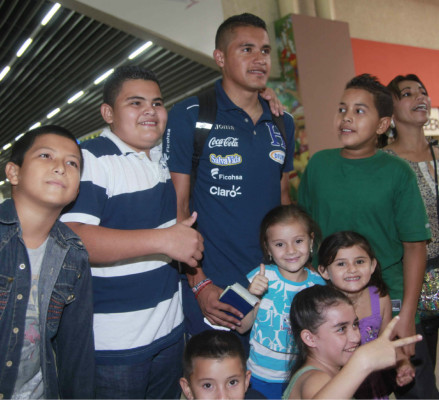 La Selección Nacional de Honduras partió hacia Costa Rica.