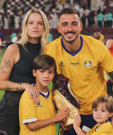 ¿Qué fue de Joselu? Su nueva en vida en Qatar tras dejar el Real Madrid: Mi mujer se viste como quiere, muchos se sorprenden