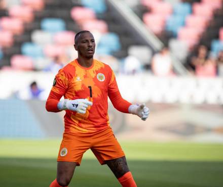 El portero Eloy Room es una de las figuras de la Selección de Curazao.