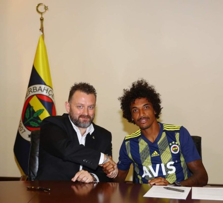 Mercado cerrado: Bombazos en el PSG y Real Madrid confirma refuerzo; Barcelona anuncia baja