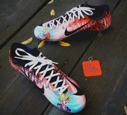 ¡Hermosas! Los mejores videojuegos y caricaturas toman los botines de fútbol