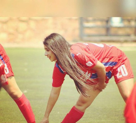 Sol Mejía la bellísima futbolista hondureña y goleadora del Olimpia