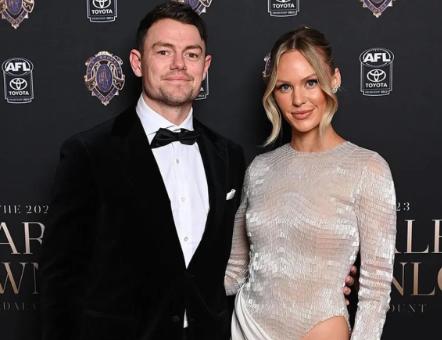 El escándalo de un jugador que engañó a su esposa con la mejor amiga: Fui traicionada de la manera más inimaginable