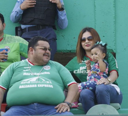 Fotos: Chicas lindas y ambiente familiar en las gradas del Yankel Rosenthal