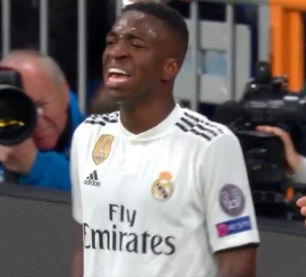 En fotos: Las desgarradoras imágenes de Vinícius Jr contra el Ajax en el Bernabéu