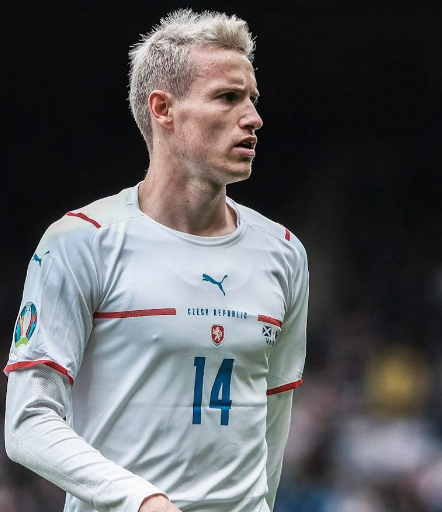 El primer futbolista gay que ha jugado en la liga española: “Soy homosexual, ya no quiero esconderme más”