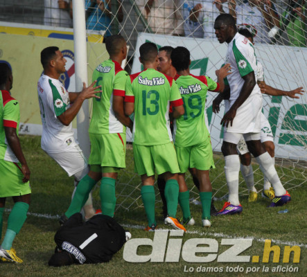 Platense humilla a Marathón en repechaje