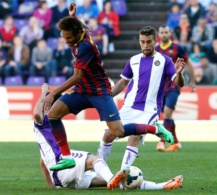 Barcelona perdió 1-0 ante Valladolid con Lionel Messi y Neymar.