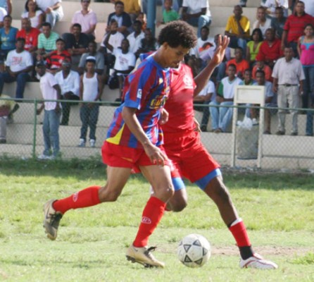 ¡Con dos del Olimpia! El 11 ideal de los cuartos de final de la Liga Concacaf liderado por los ticos