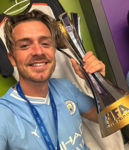 El ritual nocturno de Grealish con su novia para cuidar su cuerpo: “Lo hace antes de acostarse”