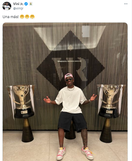 Bellingham con su madre y Rodrygo desde el carro: así celebraron los jugadores del Real Madrid el título de LaLiga
