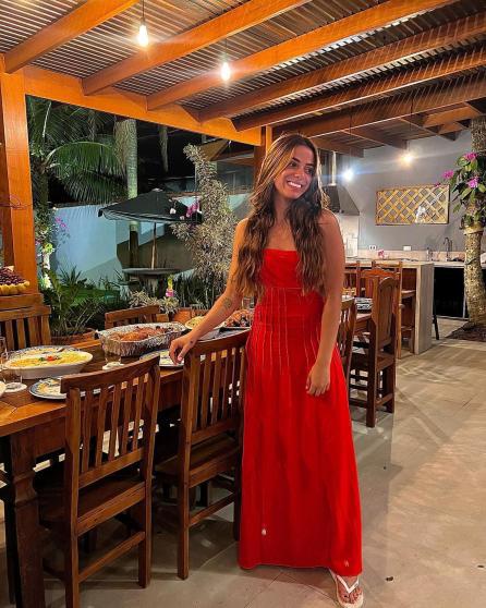 Vinicius es relacionado con despampanante modelo de Onlyfans: la prueba que dejaron por ‘error’ en Instagram