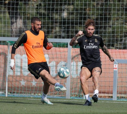 FOTOS: Nuevo integrante, una baja y la 'jugadita' de James en el entrenamiento del Real Madrid&nbsp;&nbsp;