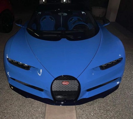 Saúl 'Canelo' Álvarez: La colección de autos, casas lujosas y mujeres glamorosas