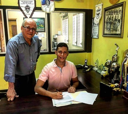 Rumores/Fichajes: Emilio a Europa y defensor argentino al Olimpia